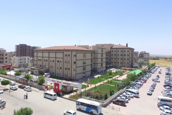 Kahta Devlet Hastanesi’nde Ramazan Mesaisi