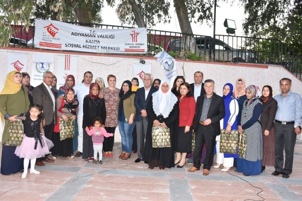 Kahta ilçesinde Anneler Günü kutlandı