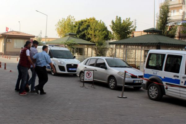 Kahta'da Doktor Darp Edildi