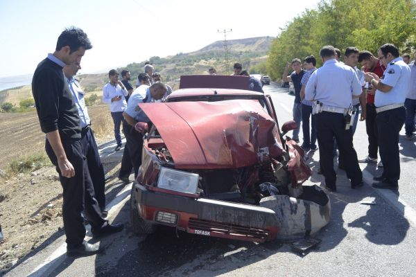 Kahta'da trafik kazası: 1 ağır yaralı