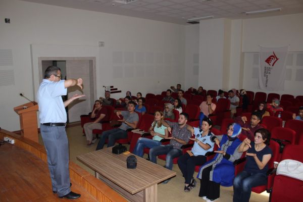 Kamu Çalışanları İşaret Dili Öğreniyor