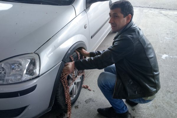 Kar Yağmayınca Zincir Satışları Olmadı