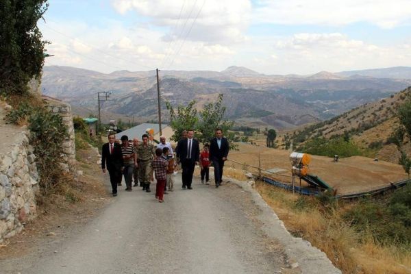 Kaymakam Zaderoğlu, Köy Gezilerine Devam Ediyor