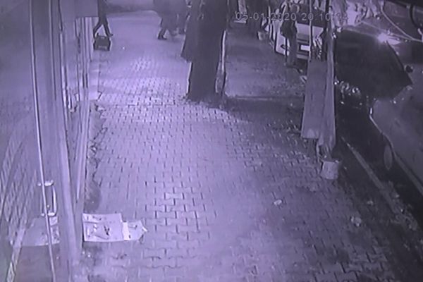 Kaza anı güvenlik kameralarına yansıdı