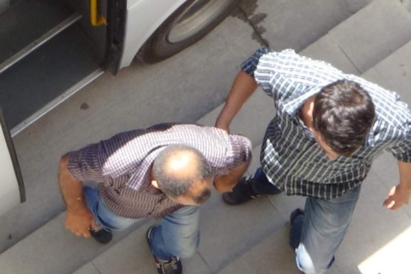 KCK Operasyonunda Yakalanan Şahıslar Adliyeye Sevk Edildi