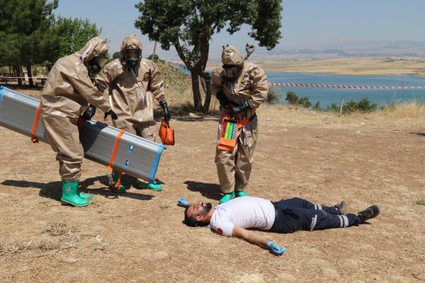 Kimyasal saldırı tatbikatı