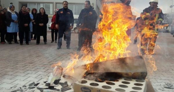 Kız yurdunda yangın tatbikatı düzenlendi