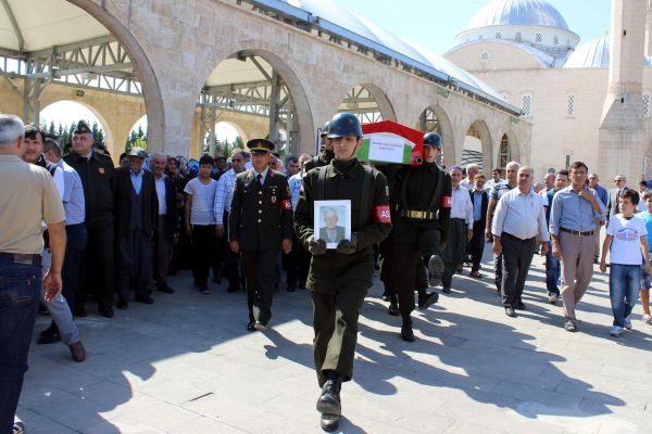 Kore Gazisi Törenle Toprağa Verildi