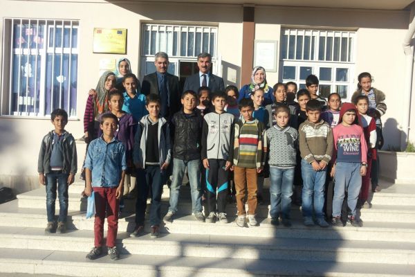 Köy Öğrencilerine Erozyon Ve Çevre Bilinci Aşılanıyor