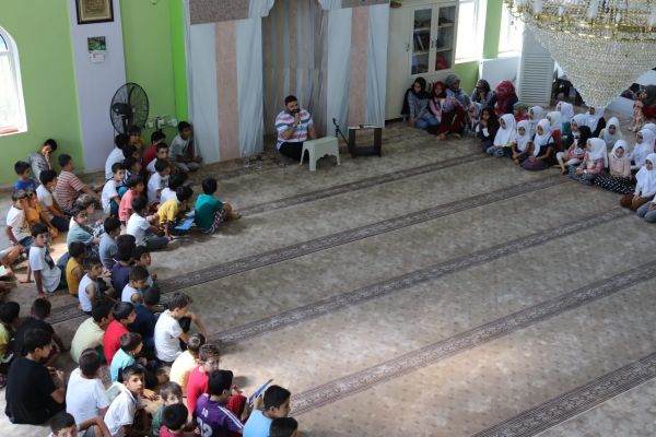 Kur’an-ı Kerim güzel okuma birincisi öğrencilerle bir araya geldi