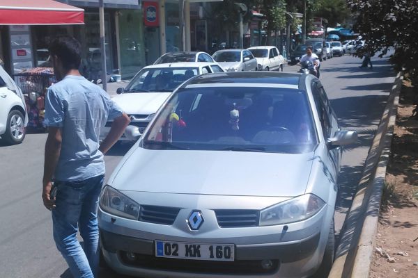 Maddi Hasarlı Kaza Sonrası Yol Trafiğe Kapandı