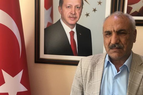 Madem AK Partinin neferiydin Saadet Partisinde ne işin vardı?