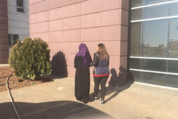 Mavi listedeki DEAŞ'lı kadın teslim oldu