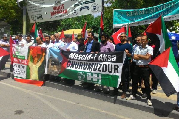 Mavi Marmara Gemisine Yapılan Saldırı Kınandı