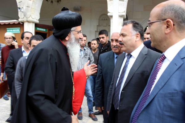  Metropolit, Camide Mevlit Dinledi 