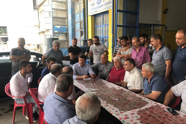 Milletvekili Tutdere esnafla yemekte buluştu