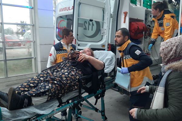 Miras kavgası kanlı bitti: 5 yaralı
