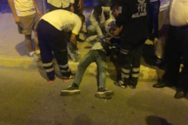 Motosikletle otomobil çarpıştı: 1 yaralı