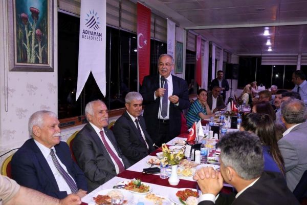 Muhtarlar, Başkan Kutlu İle Bir Araya Geldi