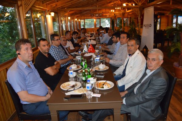 MÜSİAD Toplantısı Besni'de Gerçekleştirildi