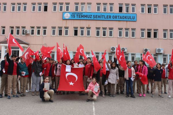 Öğrencilerden Afrin’deki Mehmetçiğe mektup