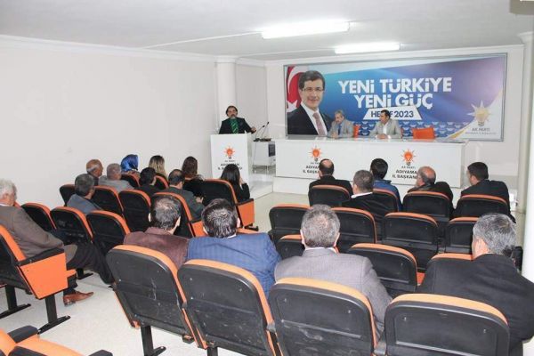 ÖNER; “AK PARTİ TÜRKİYE’DE BİR ÇIĞIR AÇMIŞTIR”