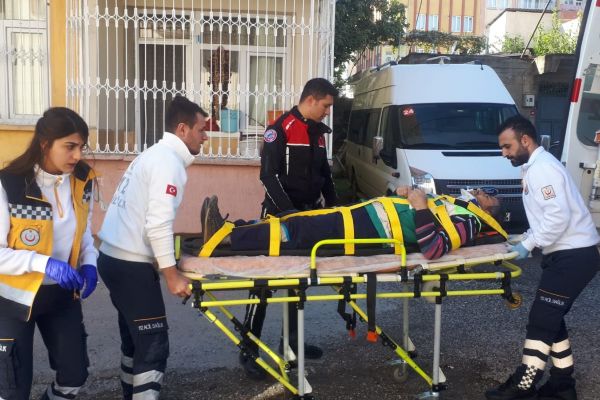 Otomobil ile motosiklet çarpıştı: 1 Yaralı