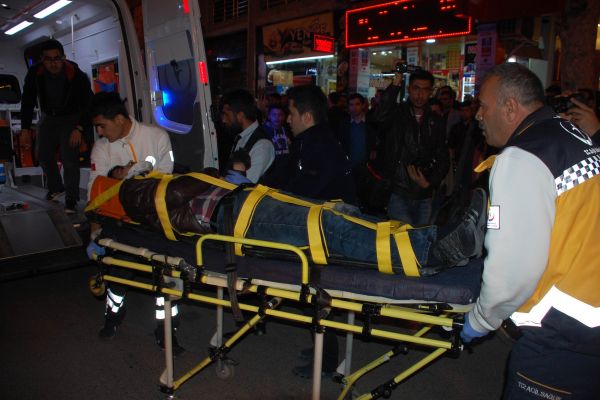 Otomobil İle Motosiklet Çarpıştı: 1 Yaralı