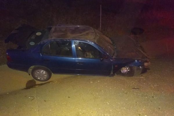 Otomobil şarampole yuvarlandı: 3 Yaralı