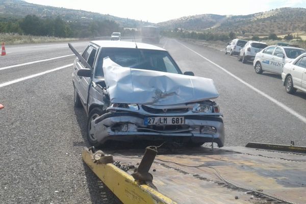 Otomobil takla attı: 1 yaralı