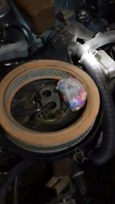 Otomobilin hava filtresinden uyuşturucu hap çıktı