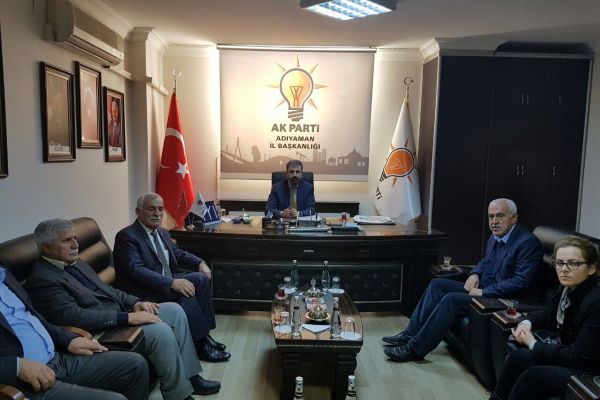 Partiler arasında ziyaret trafiği