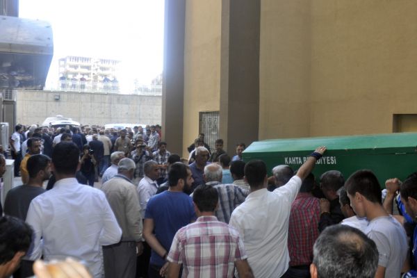 Patlamada Ölen Makinist Adıyaman'da Toprağa Verildi