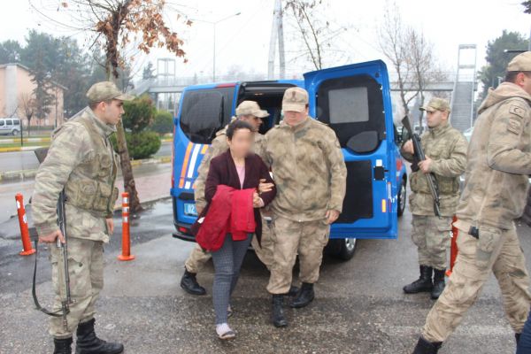 PKK/KCK propagandası iddiasına 2 gözaltı