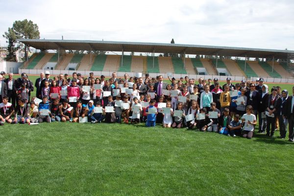 POLİS HAFTASI ATLETİZM YARIŞMALARI DÜZENLENDİ