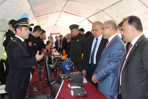 Polis Sergisi Açıldı