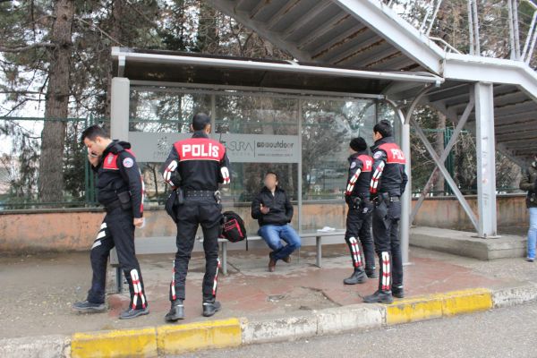 Reina saldırganı ihbarı emniyeti kırmızı alarma geçirdi