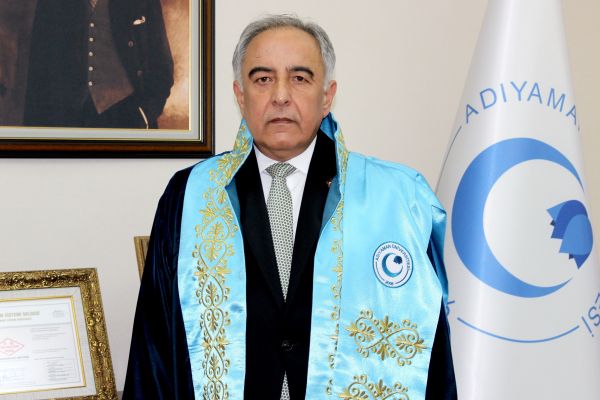 Rektör Turgut’un 17 Ağustos Depremi Yıldönümü mesajı