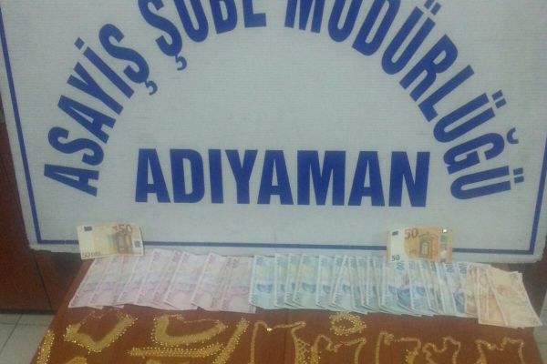 Sahte altın dolandırıcıları yakayı polise kaptırdı