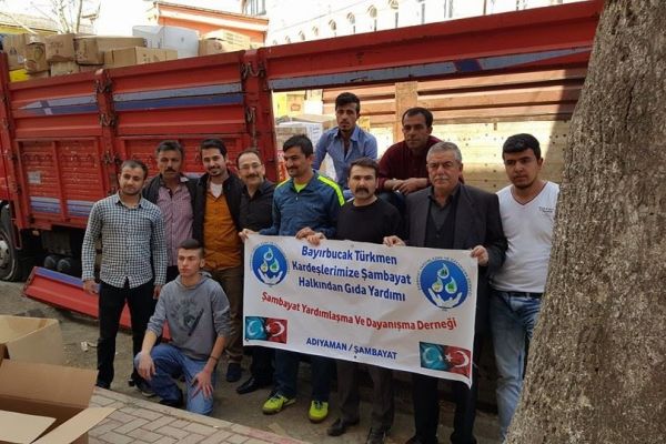 Şambayat’tan, Bayır Bucak Türkmenlerine Gıda Yardımı