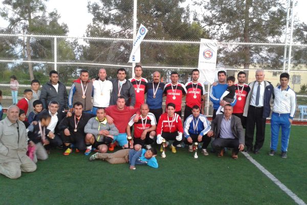 SAMSAT'TA FUTBOL TURNUVASI SONA ERDİ