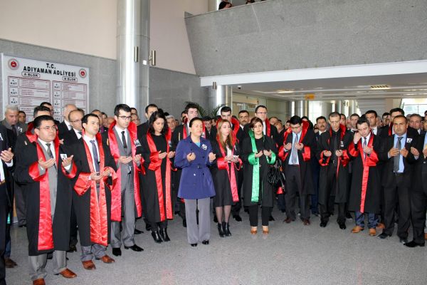 ŞEHİT CUMHURİYET SAVCISI İÇİN DUALAR EDİLDİ