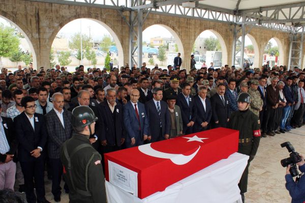 Şehit Uzman Onbaşı Son Yolculuğuna Uğurlandı