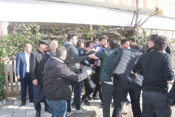 Serbest bırakılan taraflar yeniden birbirine girdi: 1 ölü
