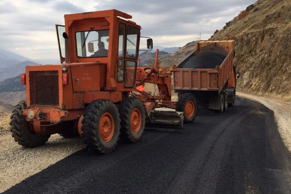SİNCİK-MALATYA KARAYOLUNDA BAKIM VE ONARIM ÇALIŞMASI BAŞLADI