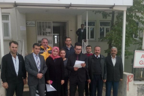 Sincik’te Sağlıkçılar Terörü Protesto Etti