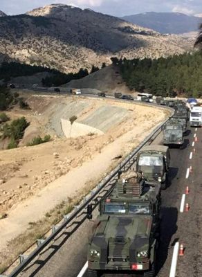 Sınıra askeri sevkıyat