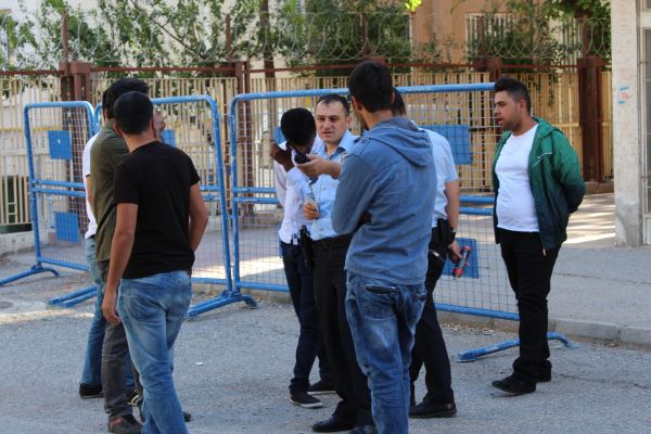 Siyasi zannettiler aşk sözleri çıktı