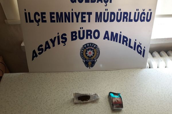 Şüpheli şahısların üzerinden uyuşturucu çıktı