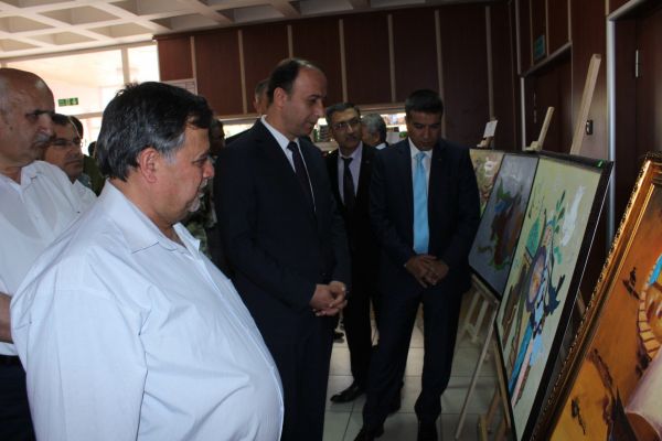 Suriyeli ressamdan "Kardeşlik" konulu resim sergisi